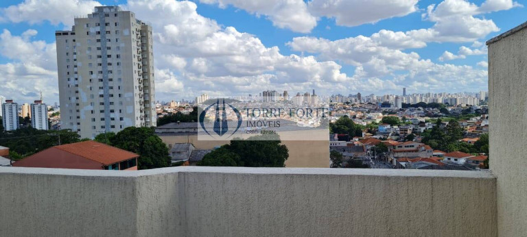 Imagem Casa de Condomínio com 3 Quartos à Venda, 134 m² em Vila Londrina - São Paulo