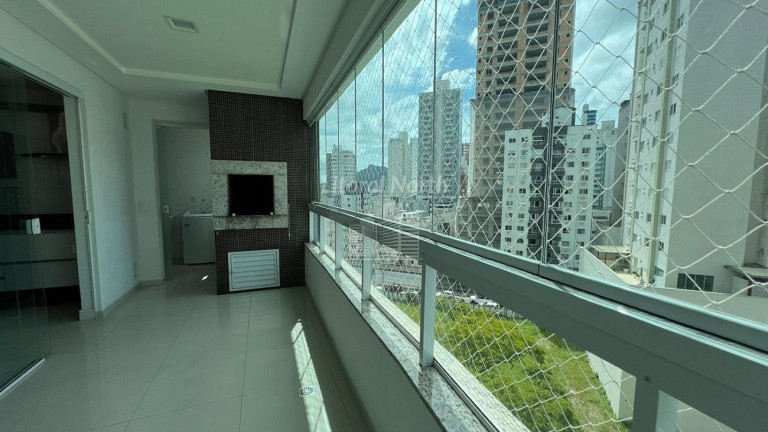 Imagem Apartamento com 3 Quartos à Venda, 110 m² em Centro - Balneário Camboriú