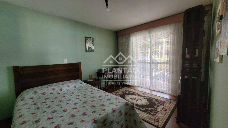 Foto do imóvel: Sobrado com 3 Quartos à Venda, 170 m² em Boqueirão - Curitiba