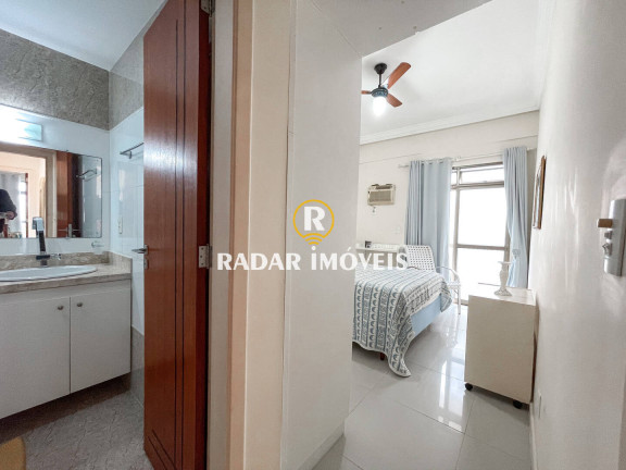 Imagem Apartamento com 3 Quartos à Venda, 120 m² em Centro - Cabo Frio