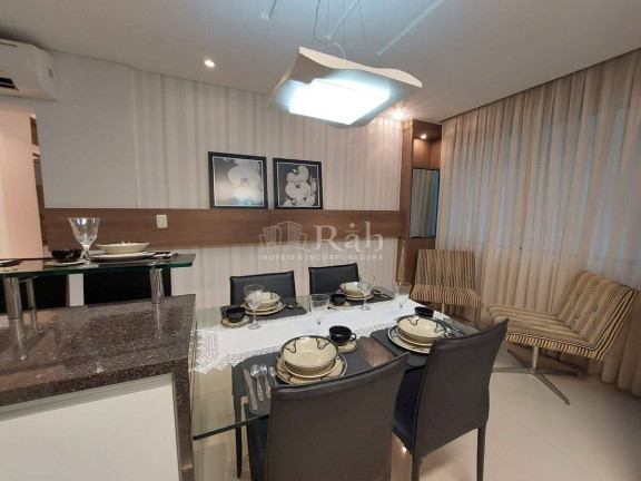 Imagem Apartamento com 2 Quartos à Venda, 87 m² em Centro - Balneário Camboriú