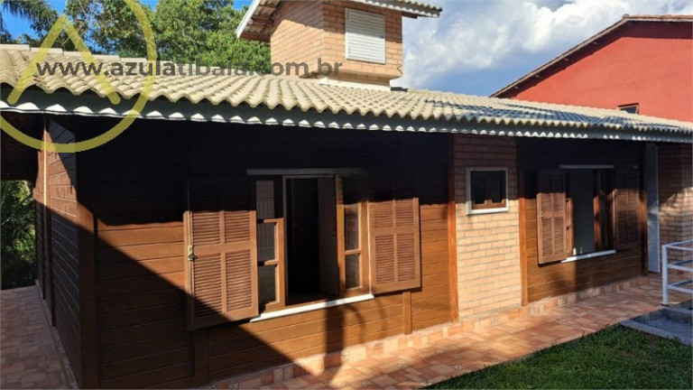 Imagem Casa com 3 Quartos à Venda, 196 m² em Alpes Da Cantareira - Mairiporã