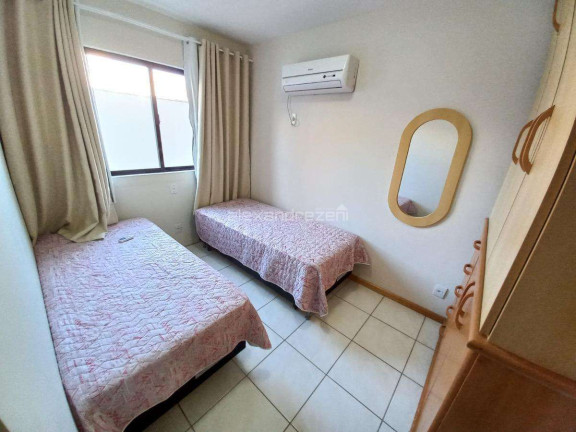 Imagem Apartamento com 3 Quartos para Temporada, 95 m² em Bombas - Bombinhas