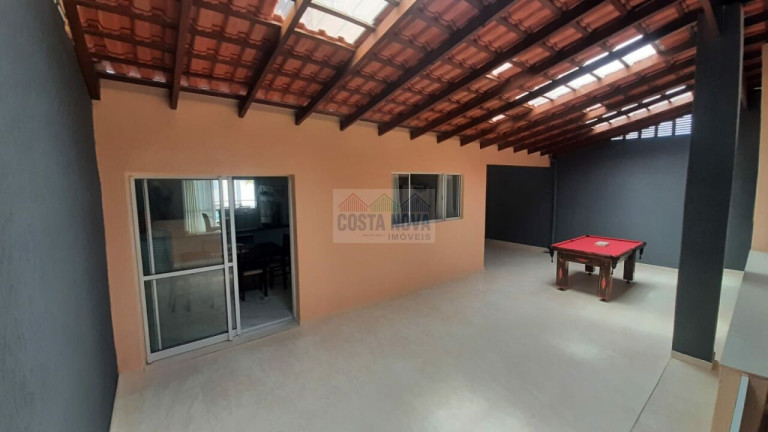 Imagem Casa com 5 Quartos à Venda, 350 m² em Centro - Itanhaém