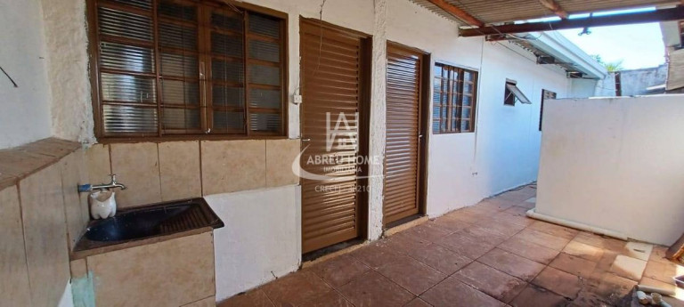 Imagem Casa com 3 Quartos à Venda, 