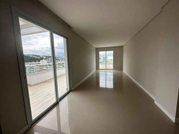 Imagem Cobertura com 3 Quartos à Venda, 145 m² em Kobrasol - São José