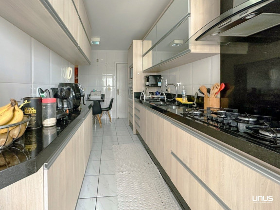 Imagem Apartamento com 3 Quartos à Venda, 143 m² em Coqueiros - Florianópolis