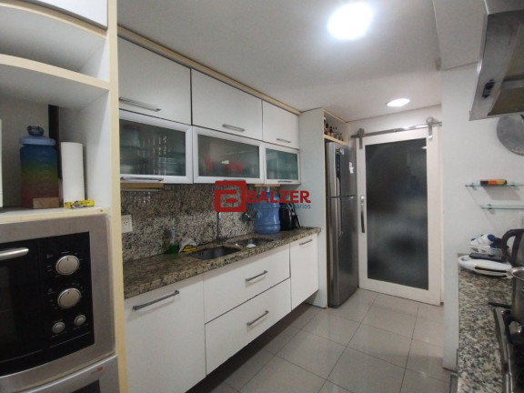 Imagem Apartamento com 3 Quartos à Venda, 143 m² em Centro - Florianópolis