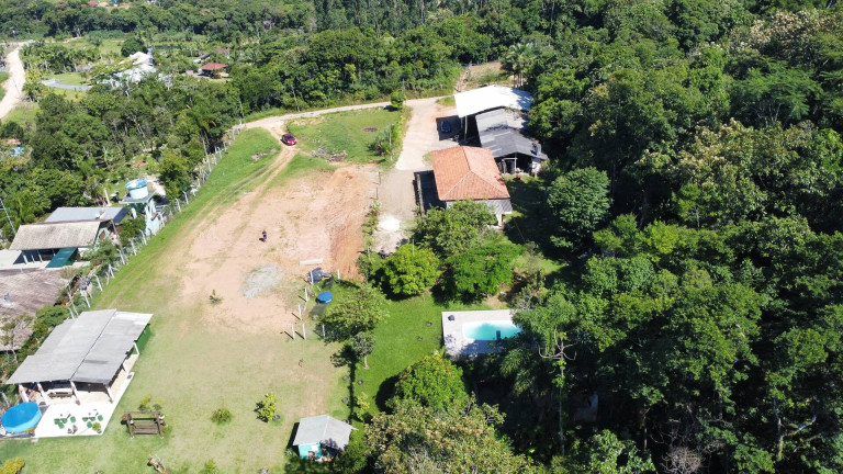 Imagem Chácara com 3 Quartos à Venda,  em Itajuba - Barra Velha