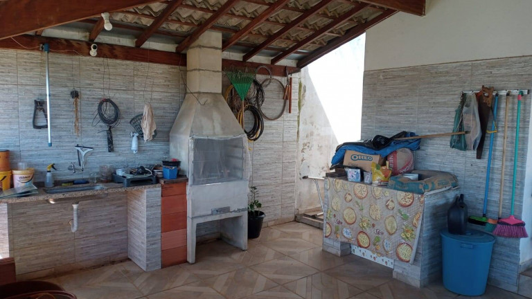 Imagem Casa com 3 Quartos à Venda, 1.000 m² em Centro - Boituva