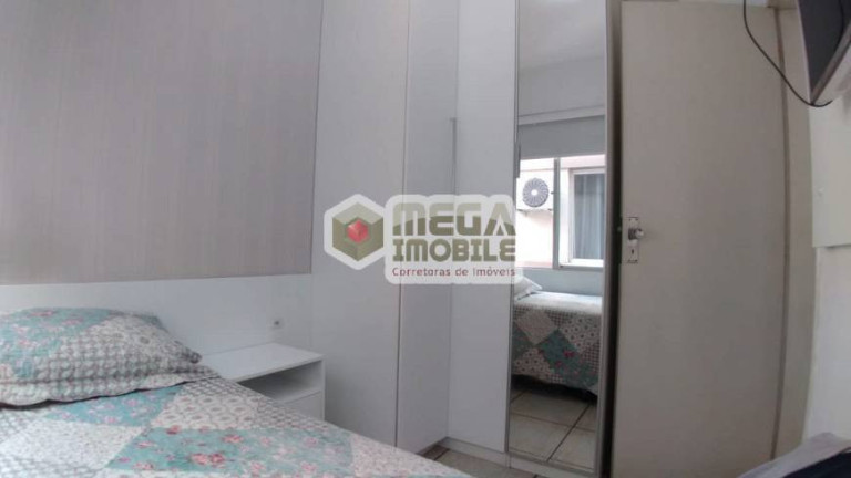Imagem Apartamento com 3 Quartos à Venda, 74 m² em Trindade - Florianópolis