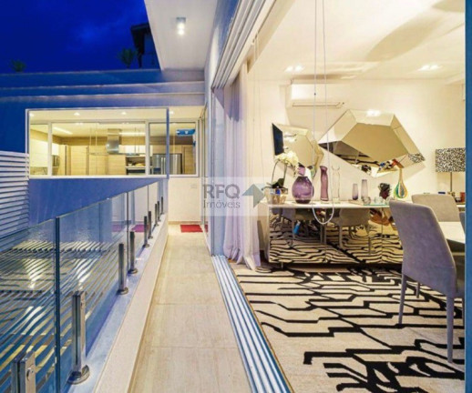 Imagem Casa com 3 Quartos à Venda, 370 m² em Pacaembu - São Paulo