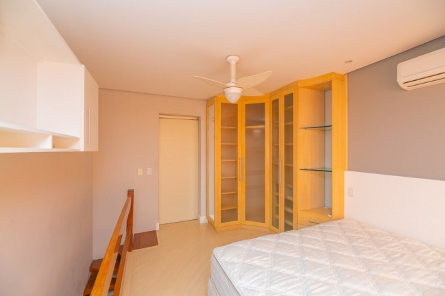 Imagem Apartamento com 1 Quarto à Venda, 47 m² em Menino Deus - Porto Alegre