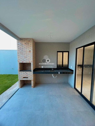 Imagem Casa com 4 Quartos à Venda, 151 m²