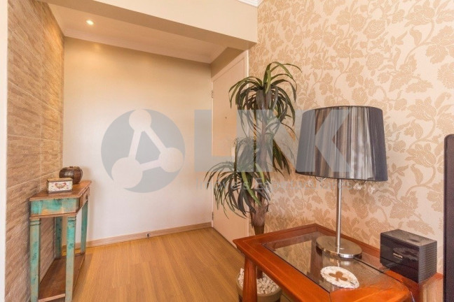 Apartamento com 3 Quartos à Venda, 89 m² em Vila Ipiranga - Porto Alegre