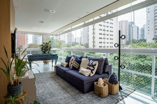 Imagem Imóvel com 4 Quartos à Venda, 215 m² em Moema - São Paulo
