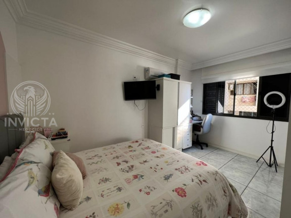 Imagem Apartamento com 3 Quartos à Venda, 190 m² em Centro - Balneário Camboriú