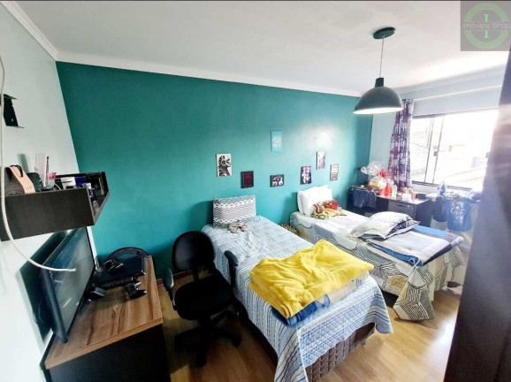 Imagem Casa com 6 Quartos à Venda, 250 m² em Contorno - Ponta Grossa