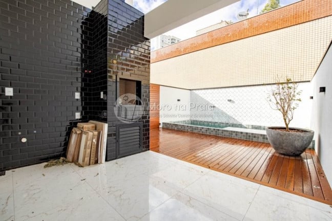 Imagem Casa com 3 Quartos à Venda, 188 m² em Ressacada - Itajaí