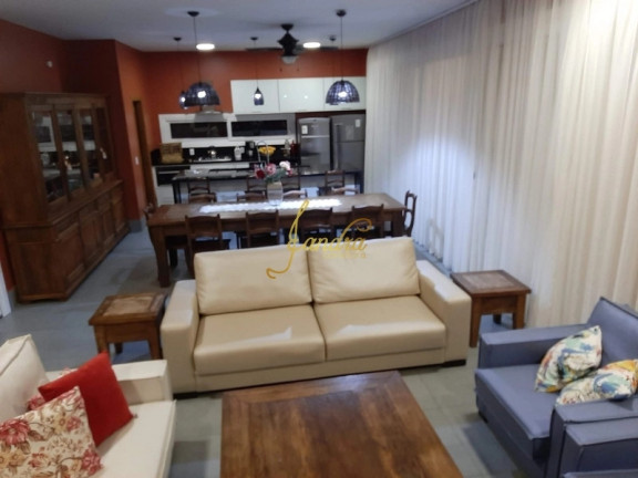 Imagem Casa de Condomínio com 4 Quartos à Venda, 238 m² em Centro - Xangri-la