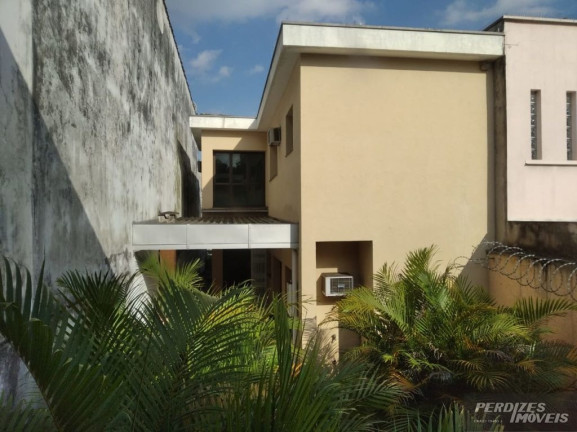 Casa com 4 Quartos à Venda ou Locação, 280 m² em Perdizes - São Paulo