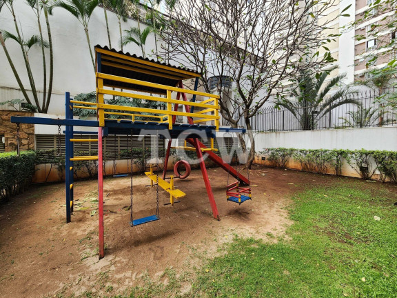 Imagem Apartamento com 3 Quartos à Venda, 130 m² em Jardim Paulista - São Paulo