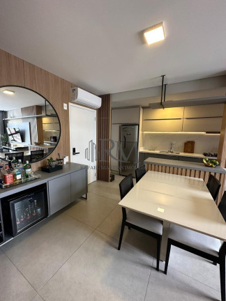 Imagem Apartamento com 2 Quartos à Venda, 68 m² em Balneário - Florianópolis