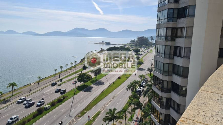 Imagem Apartamento com 4 Quartos à Venda, 260 m² em Centro - Florianópolis