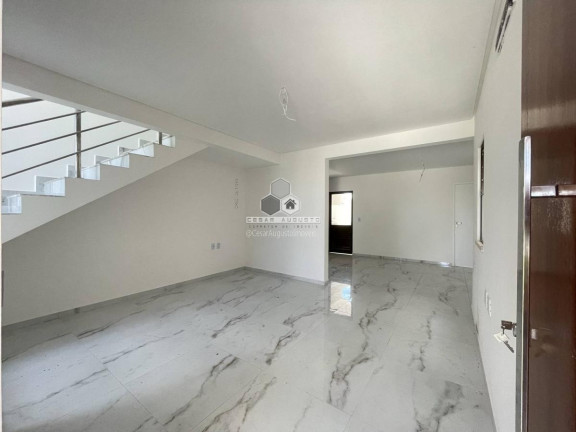 Imagem Casa de Condomínio com 4 Quartos à Venda, 128 m²