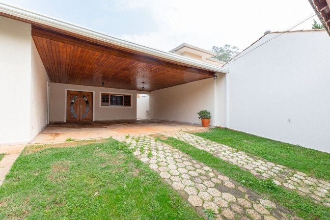 Casa com 3 Quartos à Venda, 306 m² em Interlagos - São Paulo
