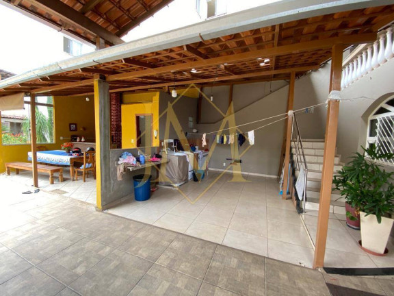 Imagem Casa com 4 Quartos à Venda, 400 m² em Jk - Coronel Fabriciano