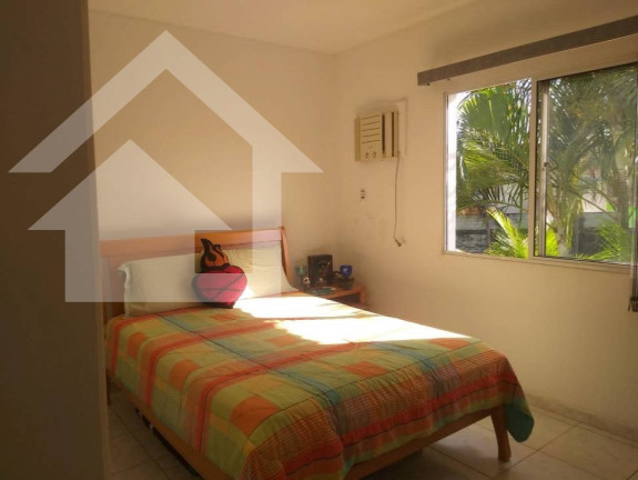 Imagem Casa com 3 Quartos à Venda, 180 m² em Vargem Pequena - Rio De Janeiro