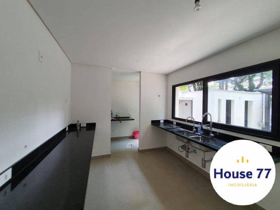 Casa com 3 Quartos à Venda, 318 m² em Jardim Europa - São Paulo