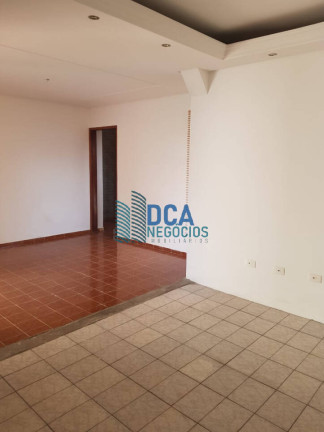 Imagem Casa com 3 Quartos à Venda, 180 m² em Jardim Nova Esperança - Jacareí