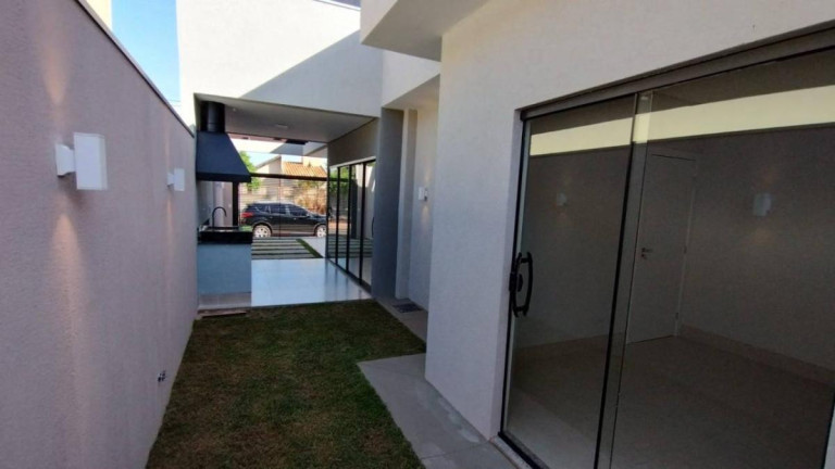 Imagem Casa com 3 Quartos à Venda,  em Rita Vieira - Campo Grande