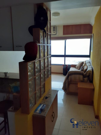 Imagem Apartamento com 2 Quartos à Venda,  em Ondina - Salvador
