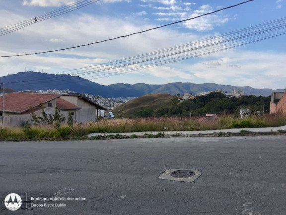 Imagem Terreno à Venda, 300 m² em Residencial Morumbí - Poços De Caldas