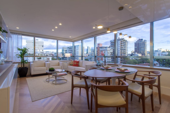 Imagem Apartamento com 2 Quartos à Venda, 85 m² em Moinhos De Vento - Porto Alegre
