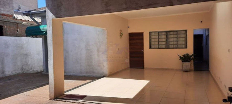 Imagem Casa com 3 Quartos à Venda, 185 m² em Centro - Guararapes