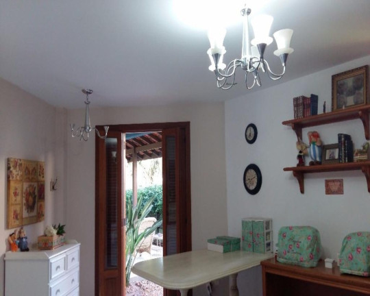 Imagem Casa com 4 Quartos à Venda, 320 m² em Vila Santista - Atibaia