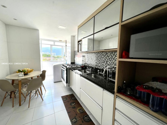 Imagem Apartamento com 3 Quartos à Venda, 200 m² em Rio De Janeiro