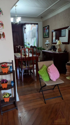 Imagem Casa com 3 Quartos à Venda, 250 m² em Gonzaga - Santos