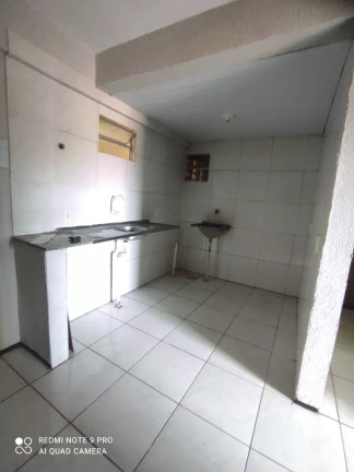 Imagem Apartamento com 2 Quartos à Venda,  em Sinhá Saboia
