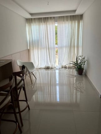 Imagem Apartamento com 2 Quartos à Venda, 60 m² em Centro - Balneário Camboriú