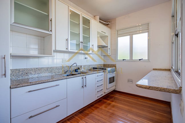 Imagem Casa de Condomínio com 3 Quartos à Venda, 211 m² em Pinheiros - São Paulo