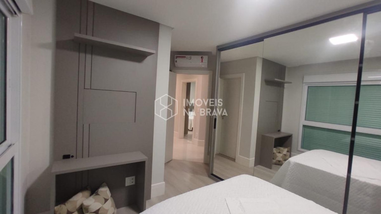Imagem Apartamento com 4 Quartos à Venda, 190 m² em Praia Brava - Itajaí