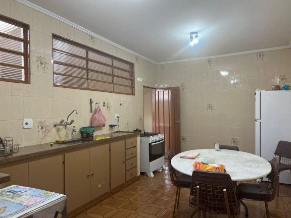 Imagem Imóvel com 4 Quartos à Venda, 219 m² em Sumarezinho - Ribeirão Preto