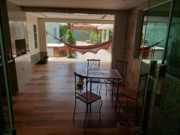 Imagem Casa com 4 Quartos à Venda, 400 m² em Setor Habitacional Vicente Pires - Brasília