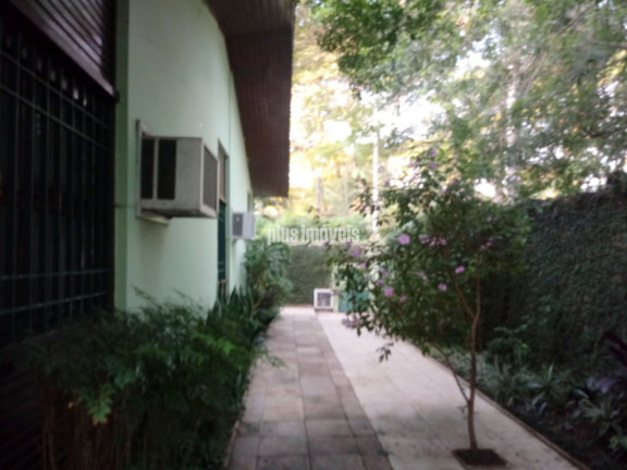 Casa com 4 Quartos à Venda, 256 m² em Granja Julieta - São Paulo