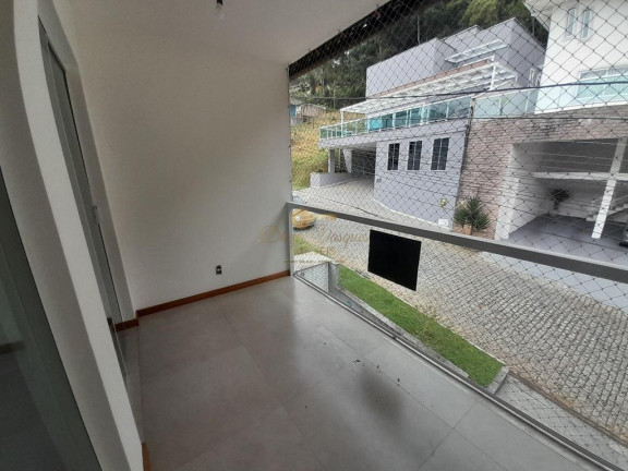 Imagem Casa com 3 Quartos à Venda, 242 m² em Tijuca - Teresópolis